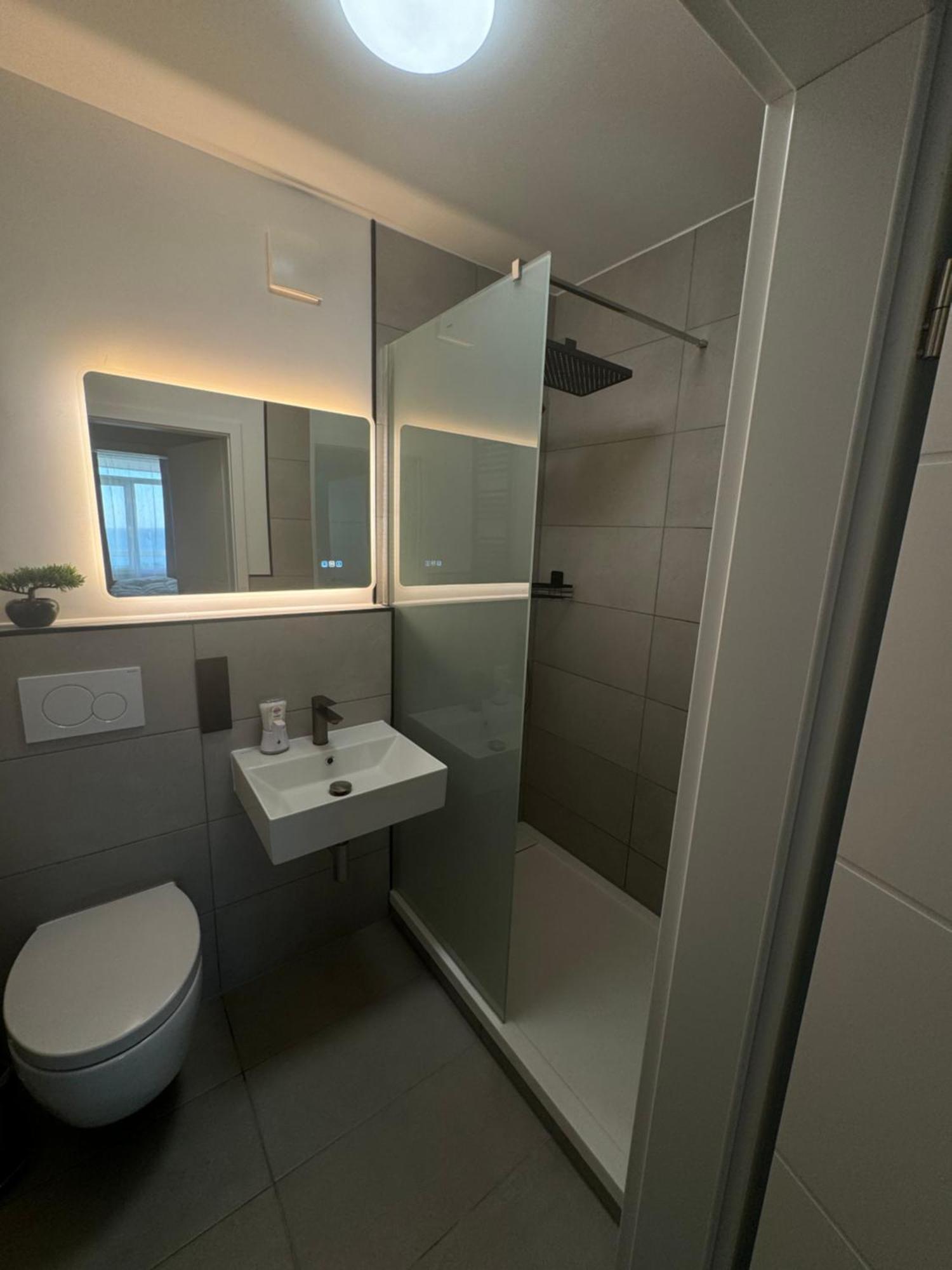 Frische Brise 11/10 Apartment Cuxhaven Ngoại thất bức ảnh